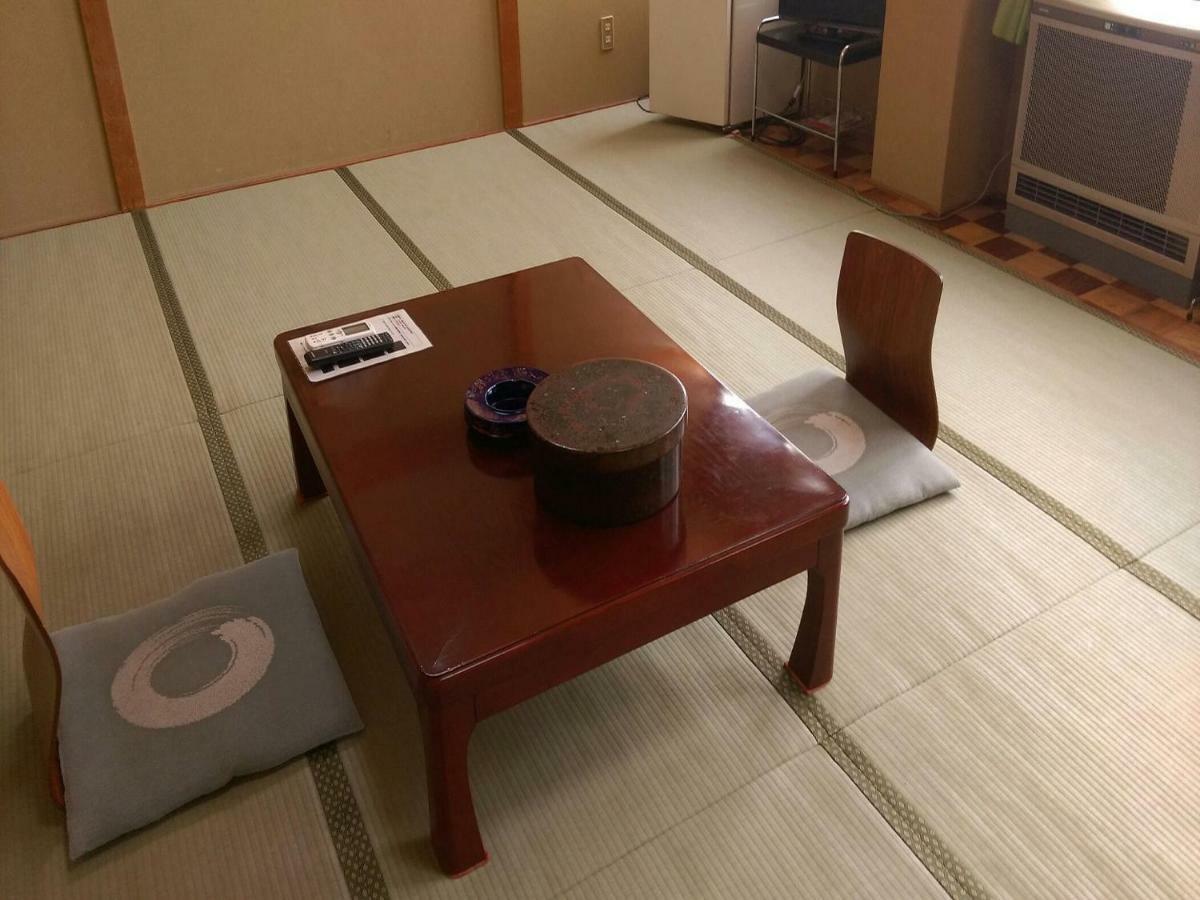 Hotel Kashiwagi Onsen à Hirakawa Extérieur photo